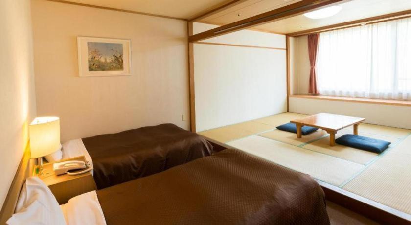 Washigatake Kogen Hotel Rainbow Gujo Bagian luar foto