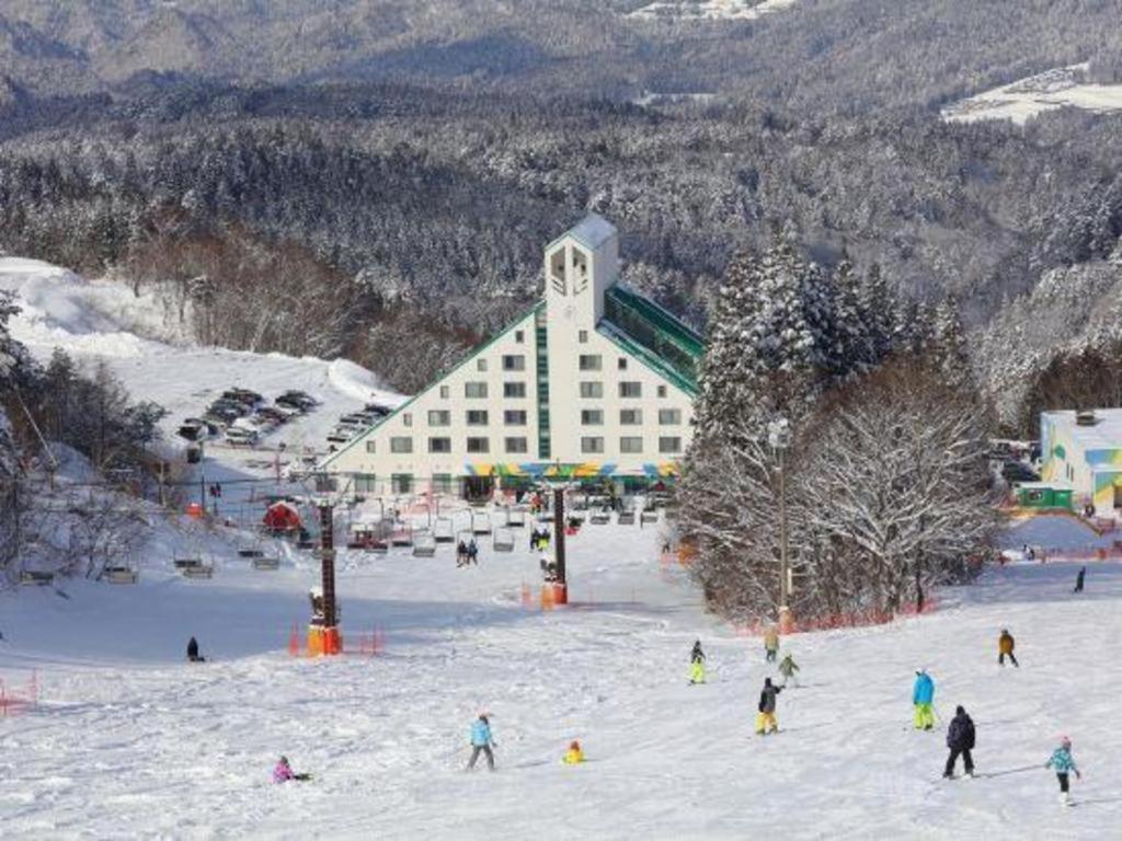 Washigatake Kogen Hotel Rainbow Gujo Bagian luar foto